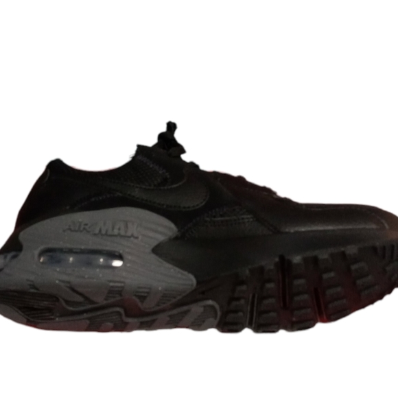 NIB Nike Air Max Excee Womens Size 8 Sneakers - Picture 3 of 5